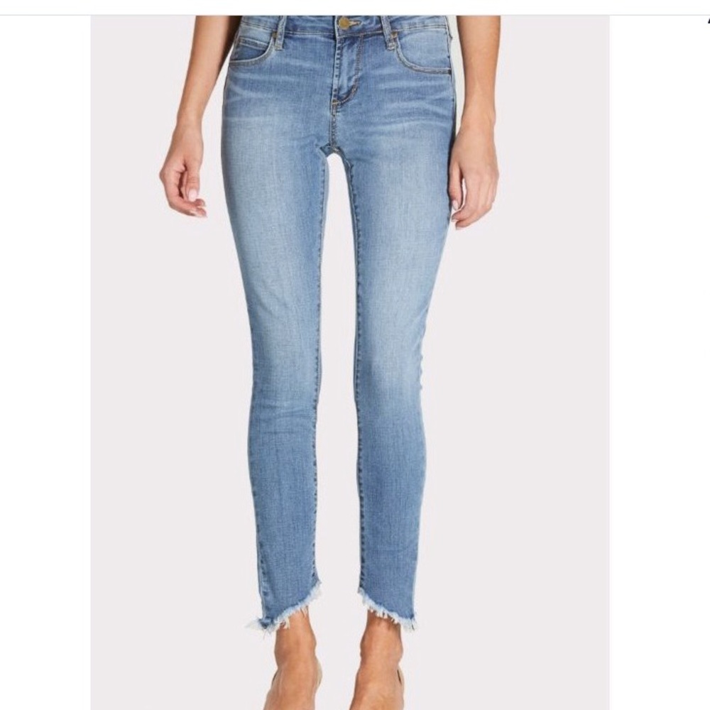 Articles of Society, Suzy Skinny Jeans in Montego, Size 27